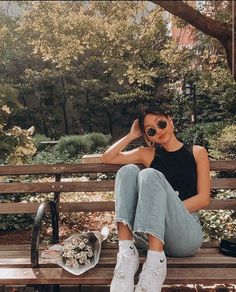 Camila Fernández - Compradora de Facebook